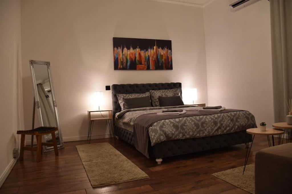 Apartment In Belgrade With Small Parking Space Extérieur photo